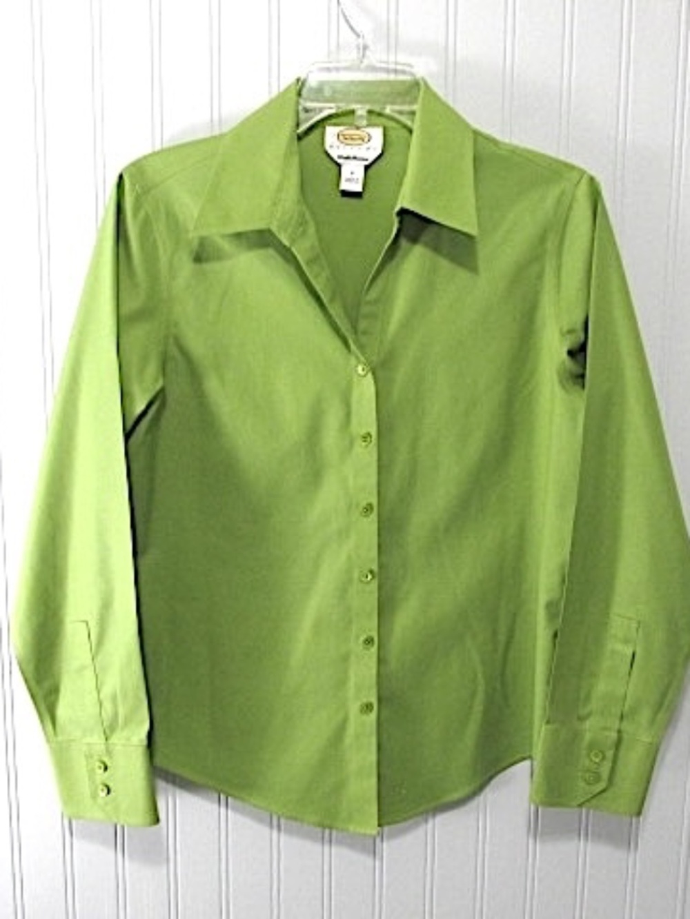 NWOT Talbots Pear Green Button Down Dress Shirt, Size 8P